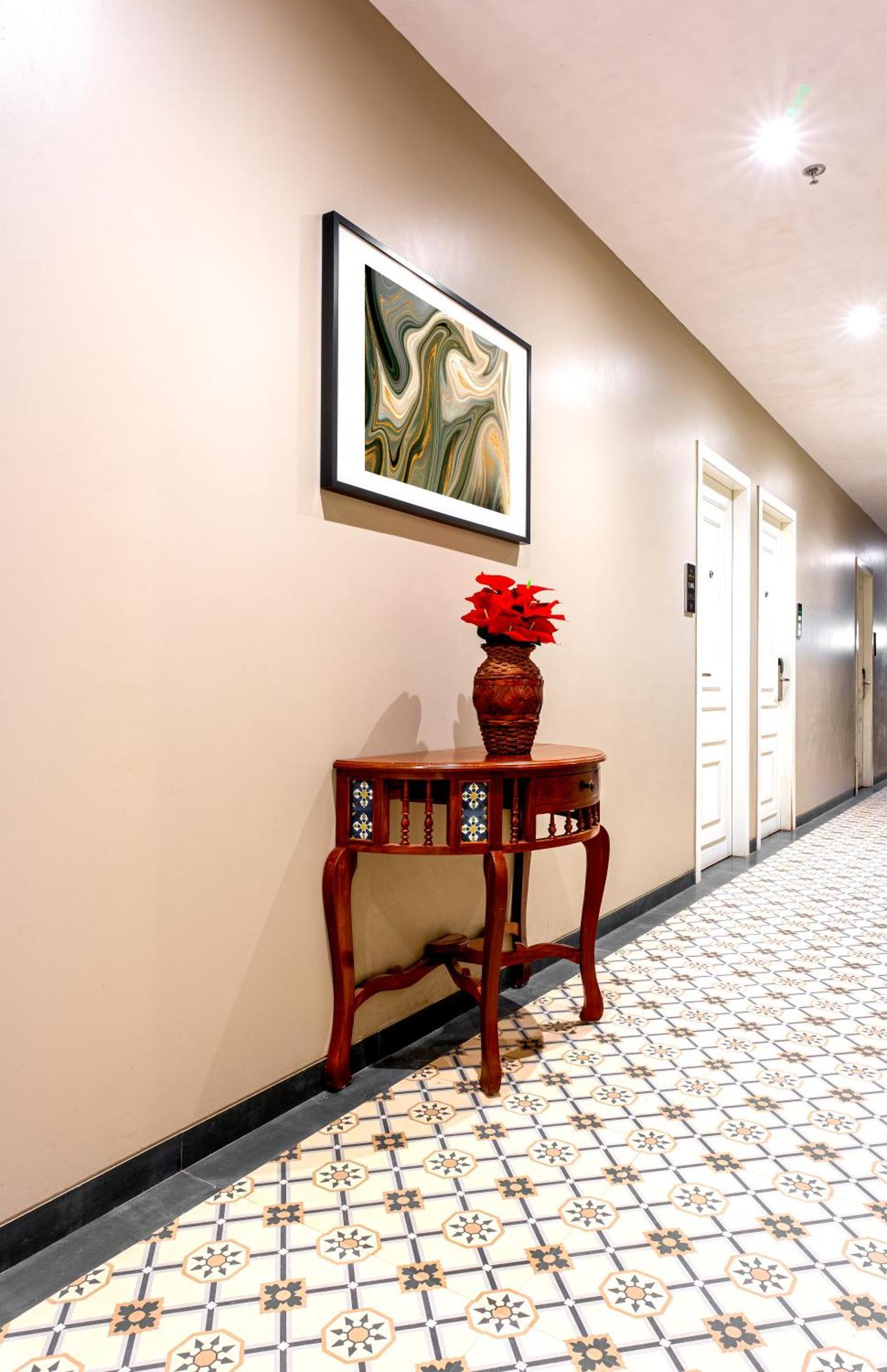 Arnna Hotel - Goregaon مومباي المظهر الخارجي الصورة