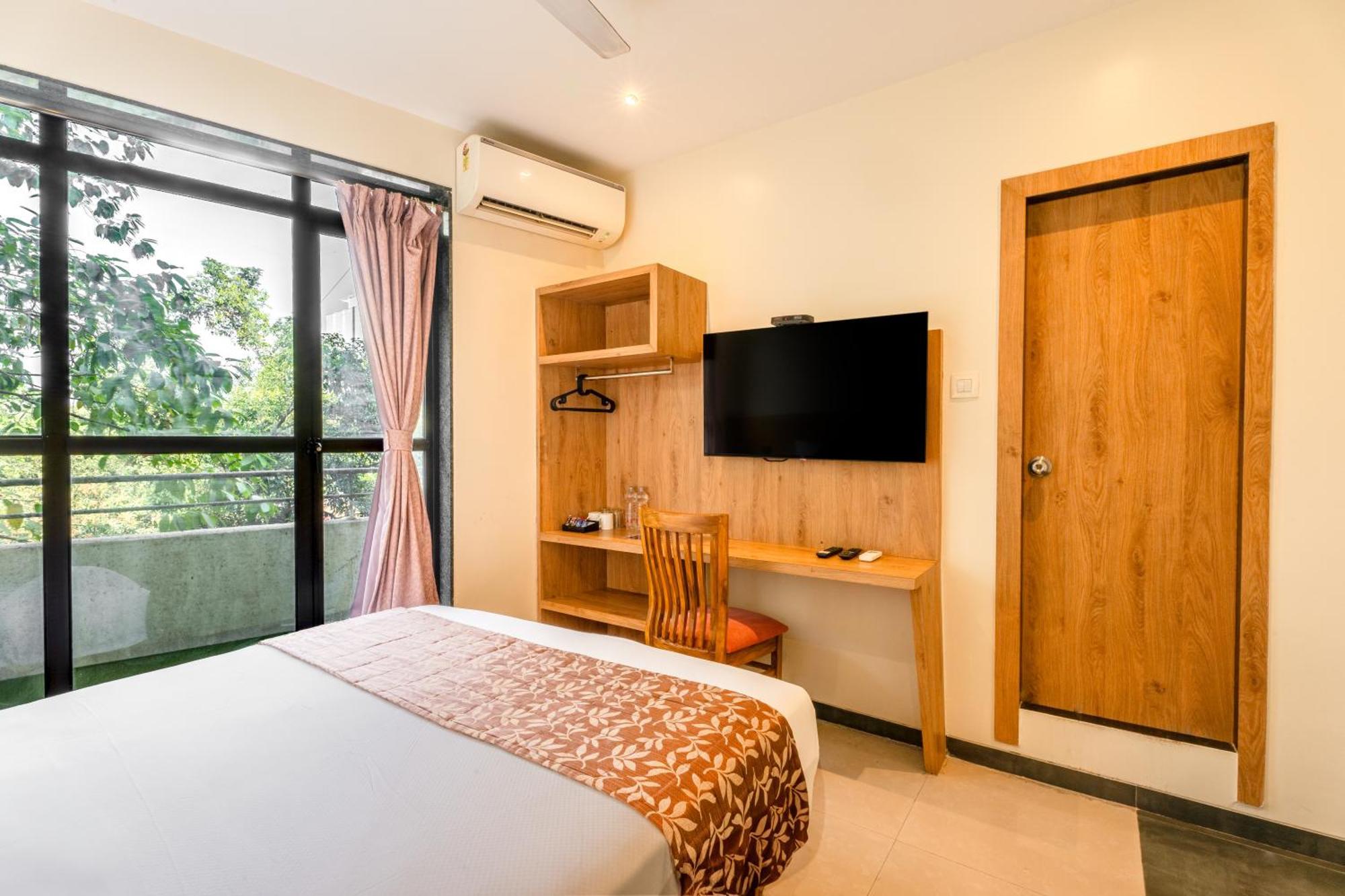 Arnna Hotel - Goregaon مومباي المظهر الخارجي الصورة